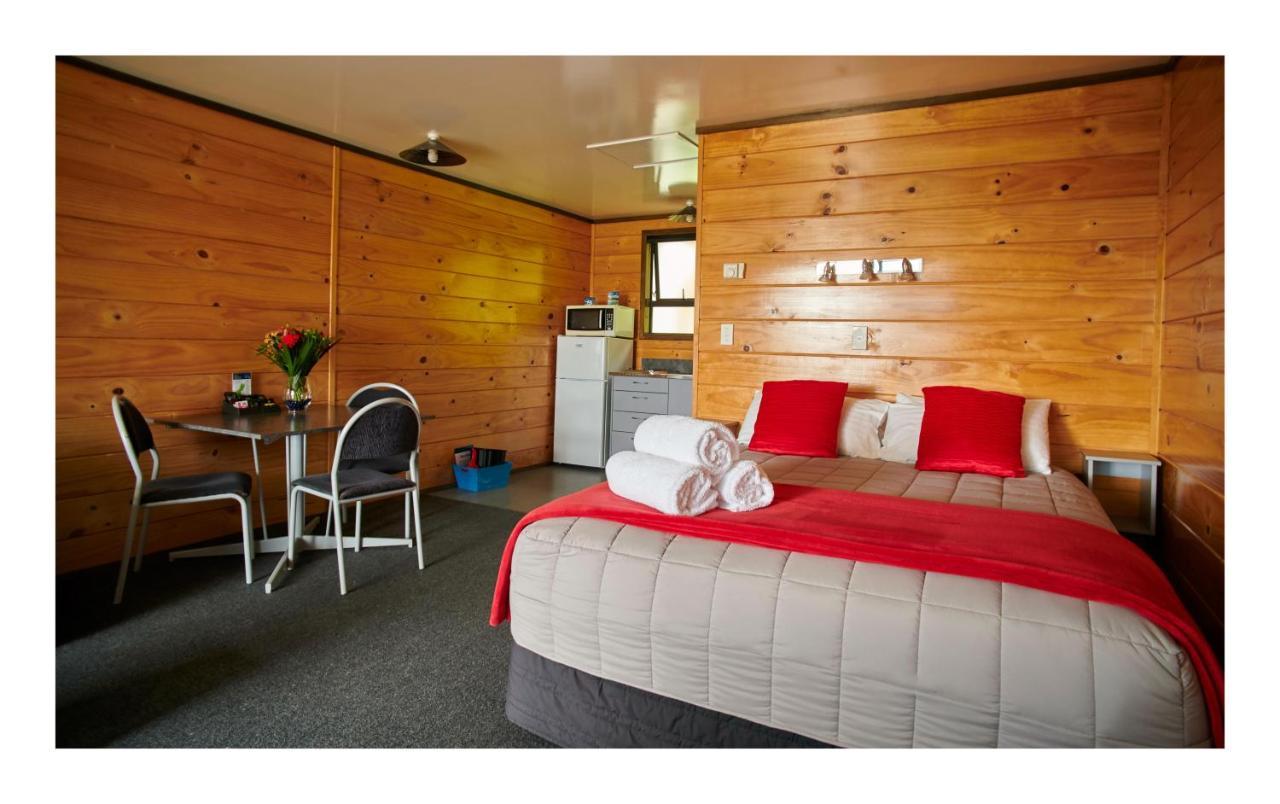 Greymouth Seaside Top 10 Holiday Park Bagian luar foto