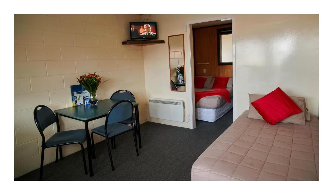 Greymouth Seaside Top 10 Holiday Park Bagian luar foto