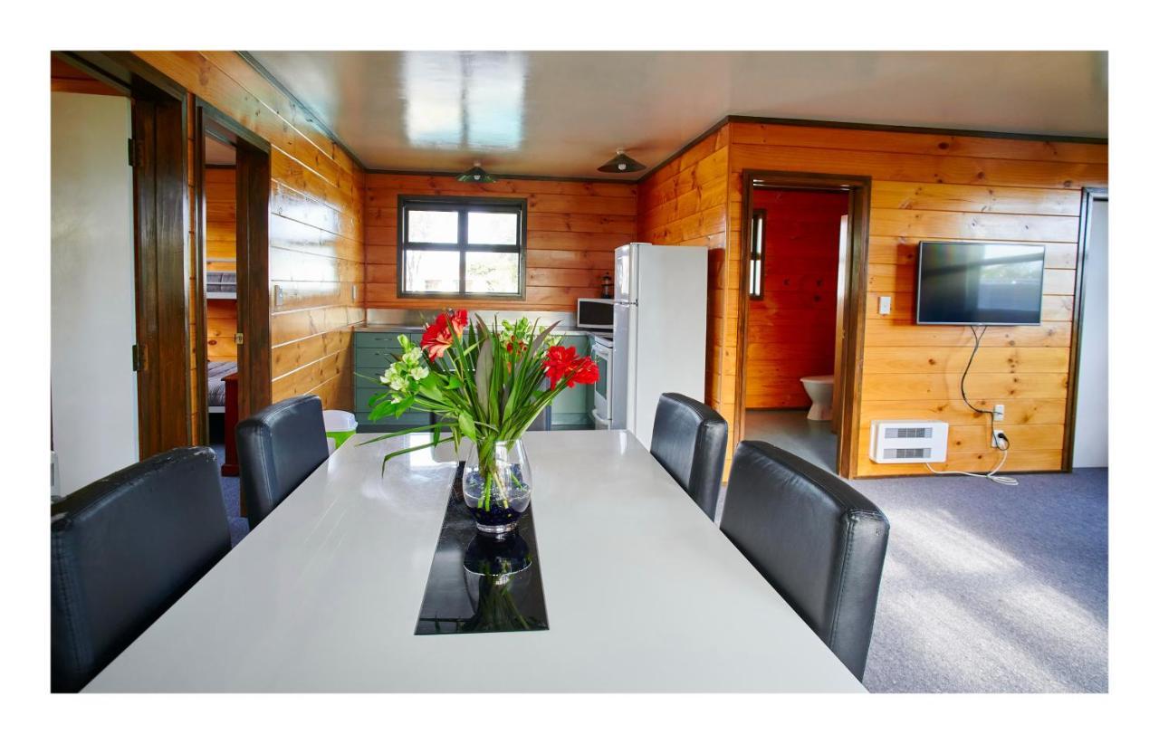 Greymouth Seaside Top 10 Holiday Park Bagian luar foto