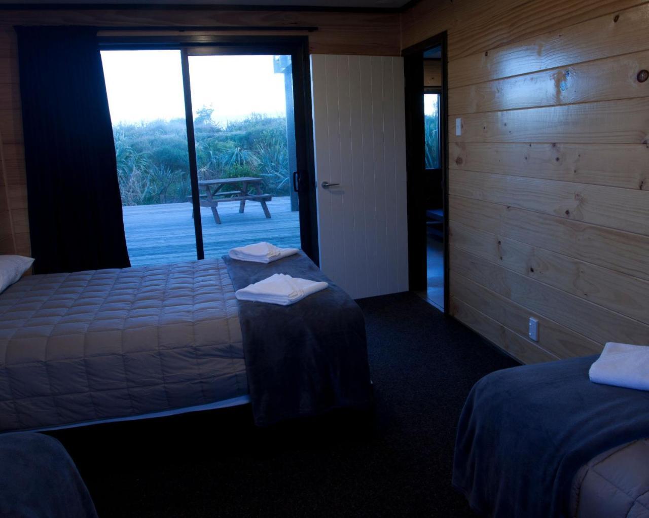 Greymouth Seaside Top 10 Holiday Park Ruang foto